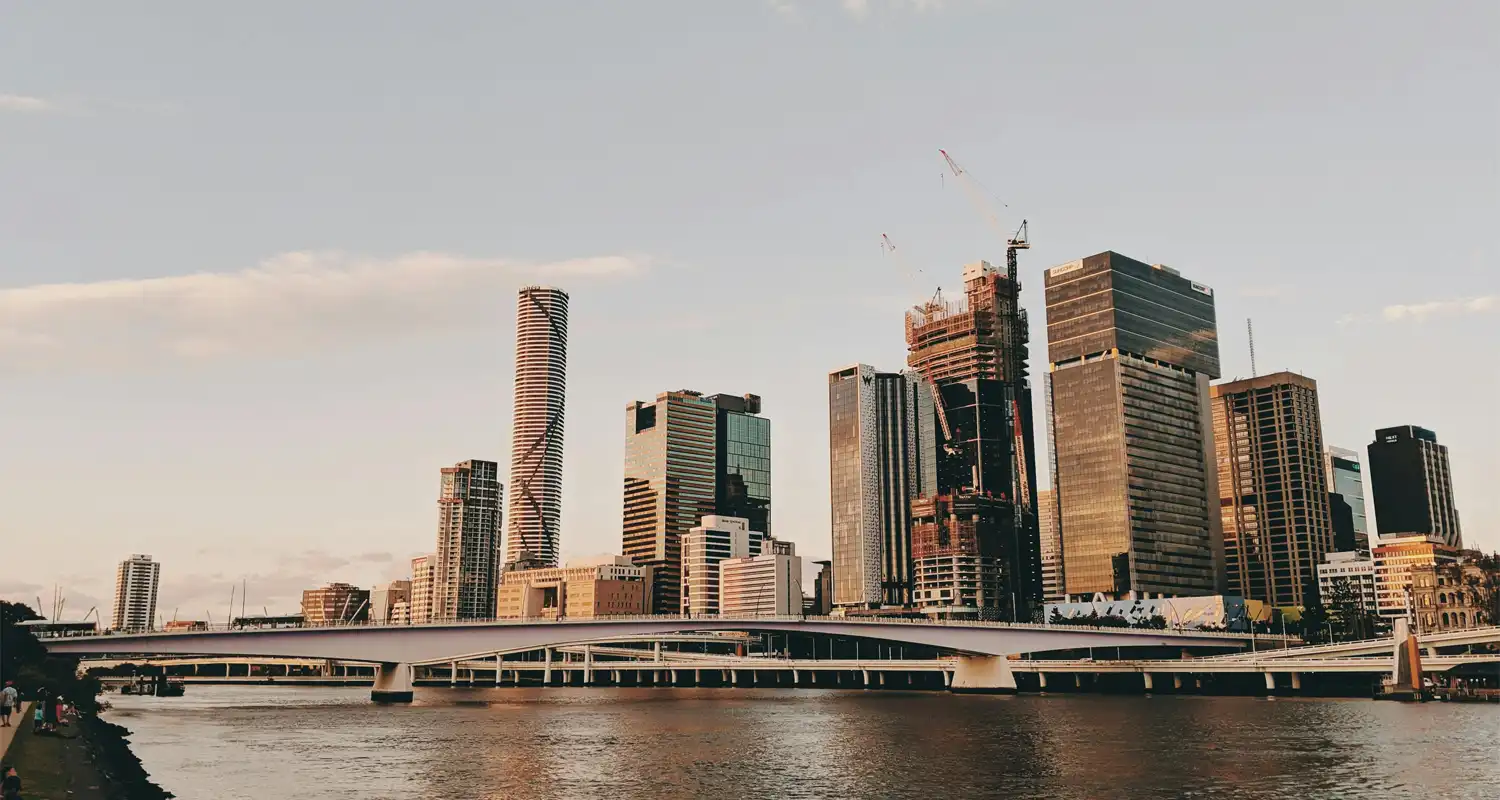 Skyscrapers, a bridge and a river